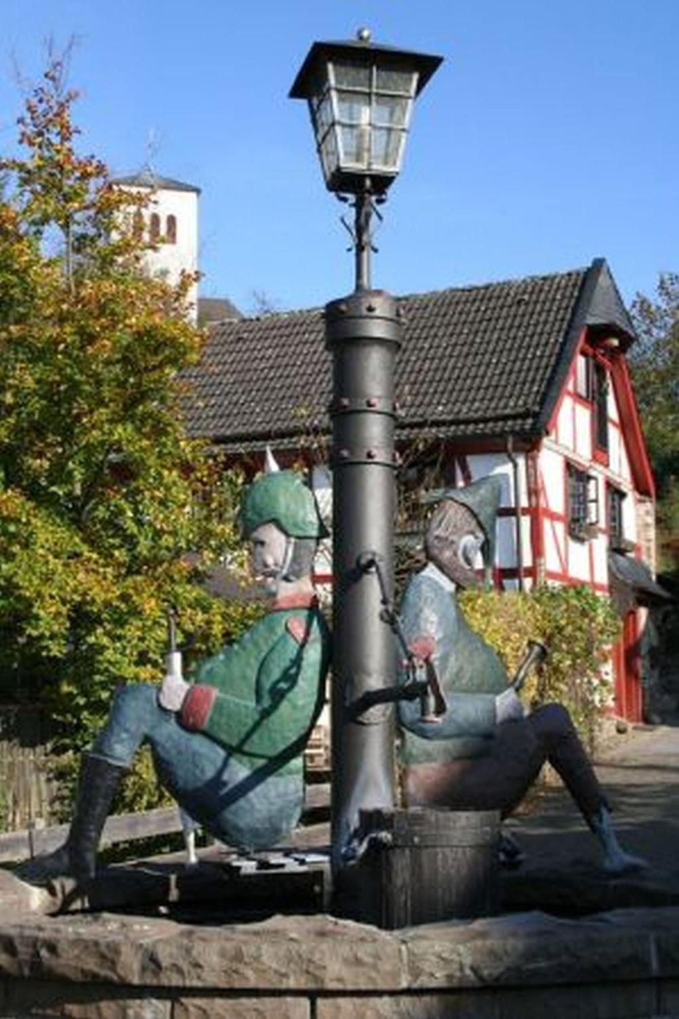 Schneckenhuette Meschede